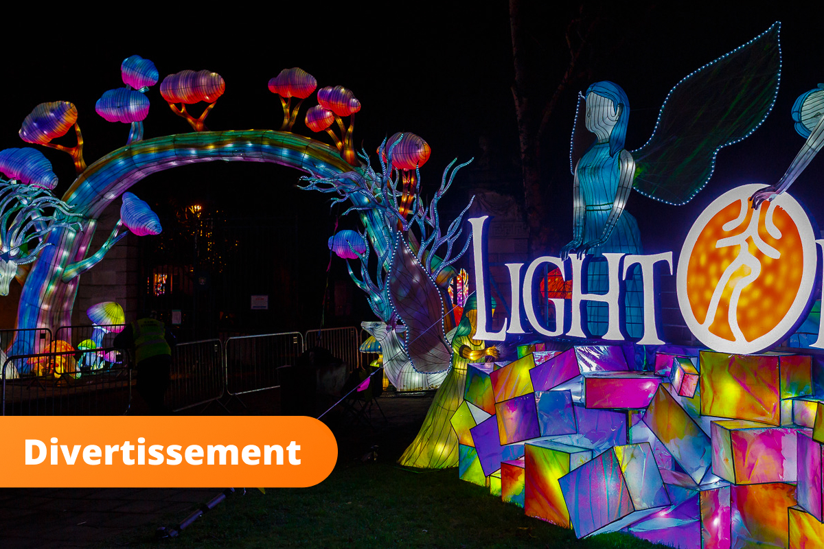 Entrée du festival des lanternes de Lightopia.
